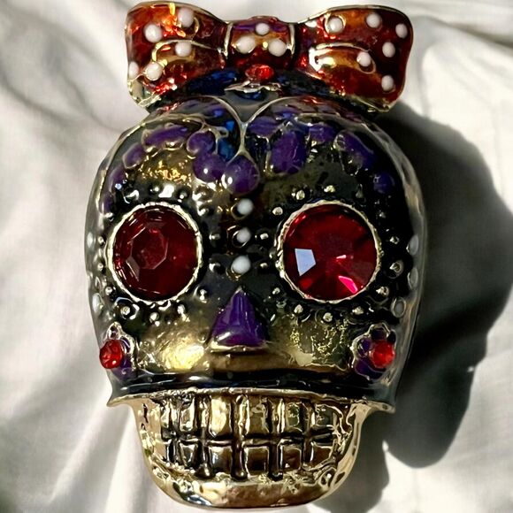 Vintage Style Gothic, Punk Sugar Skull Brooch Necklace Charm with Faux Crystals - Picture 1 of 2